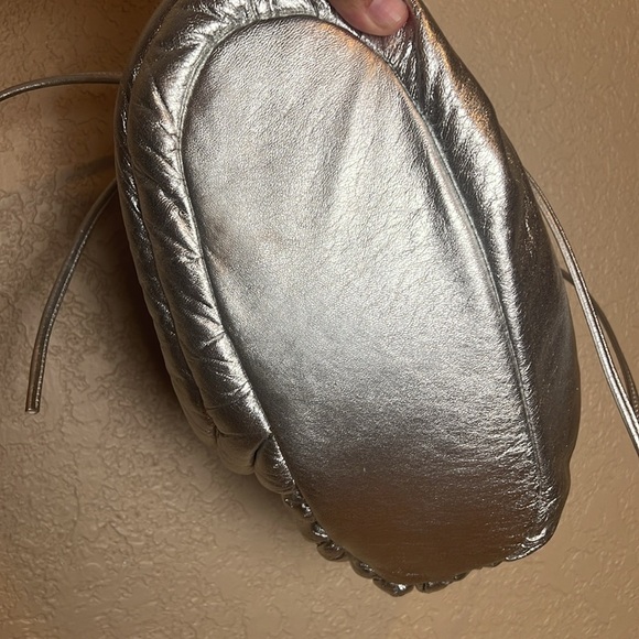 Vintage Rita Diana Mylinka Silver Metallic Crystal Puffer Cinch Shoulder bag - Picture 8 of 14